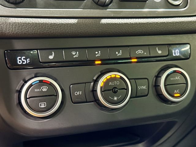 Used 2014 Volkswagen Tiguan SEL image 18