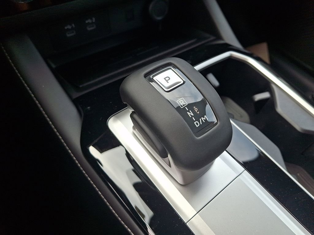 New 2026 Mitsubishi Outlander Ralliart AWD/4WD image 9