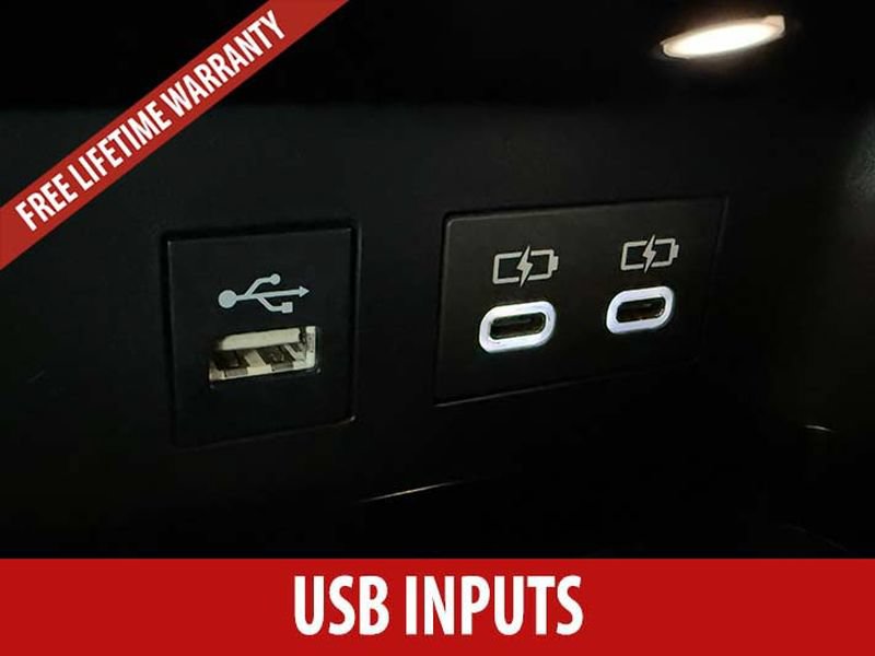 Used 2025 Toyota Camry SE FWD image 16