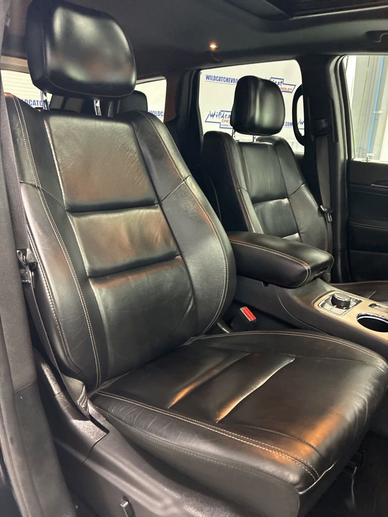 Used 2017 Jeep Grand Cherokee Limited image 50