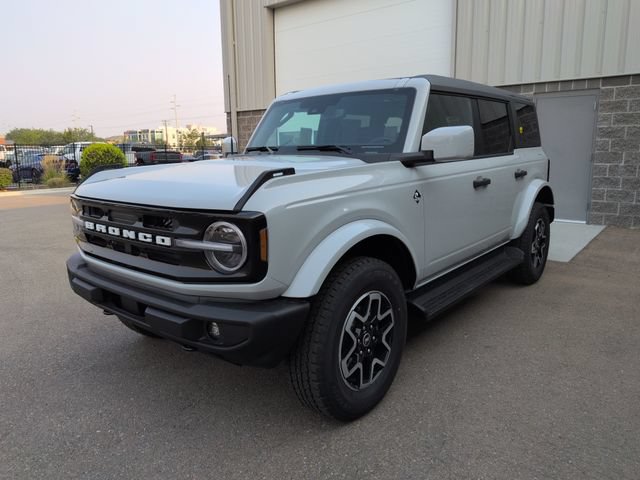 New 2026 Ford Bronco Outer Banks AWD/4WD image 7