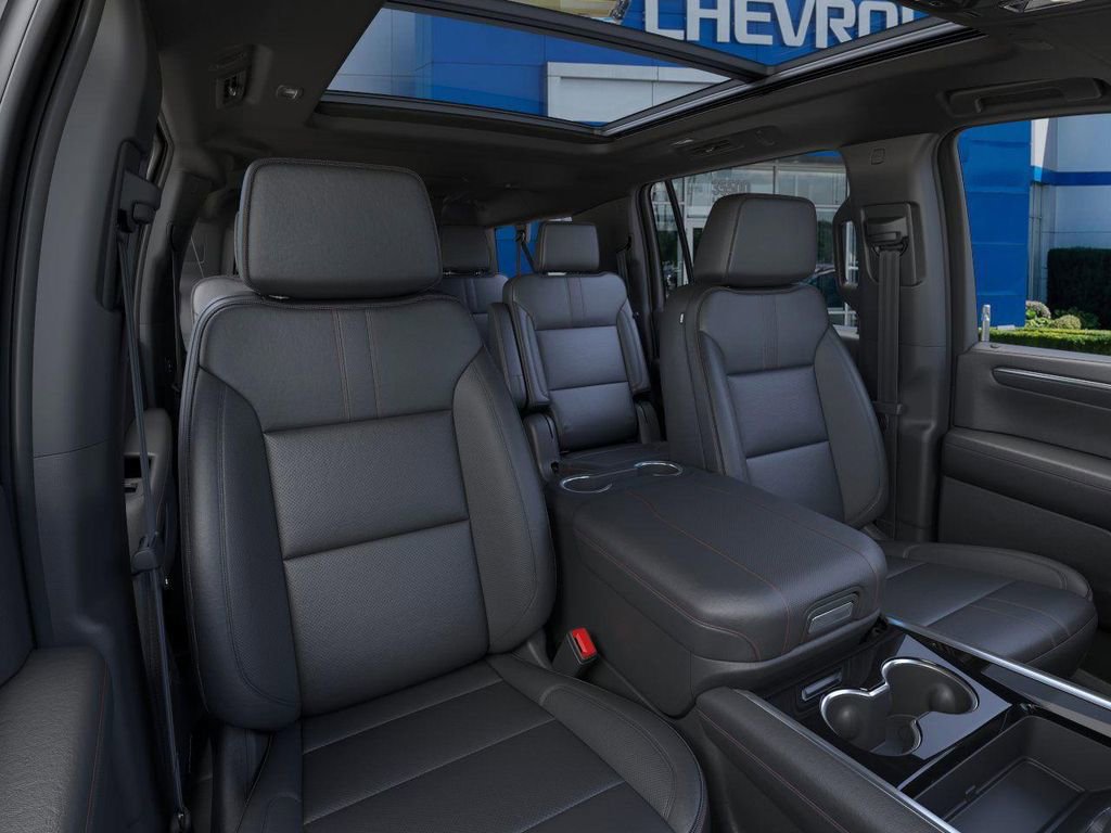 New 2026 Chevrolet Suburban RST image 16
