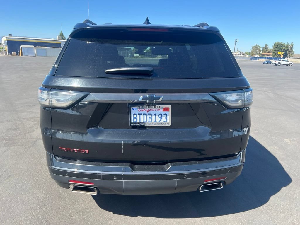 Certified 2020 Chevrolet Traverse Premier w/ Redline Edition FWD image 5