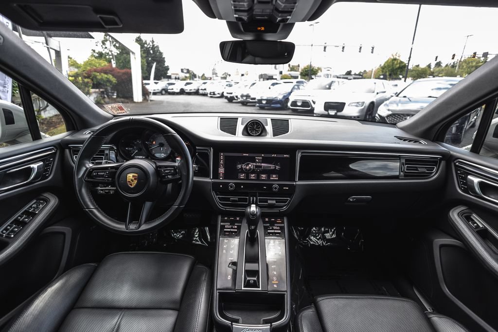 Used 2022 Porsche Macan S AWD/4WD image 22