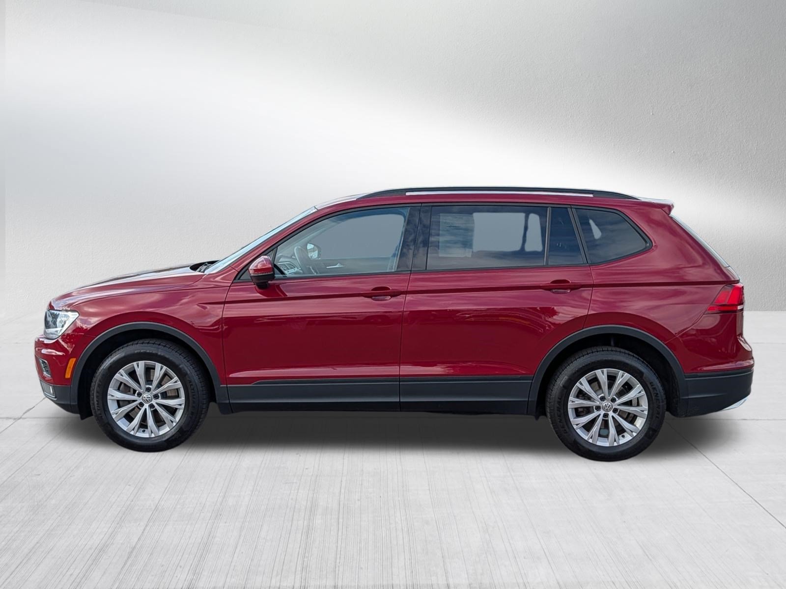 Used 2018 Volkswagen Tiguan S AWD/4WD image 4
