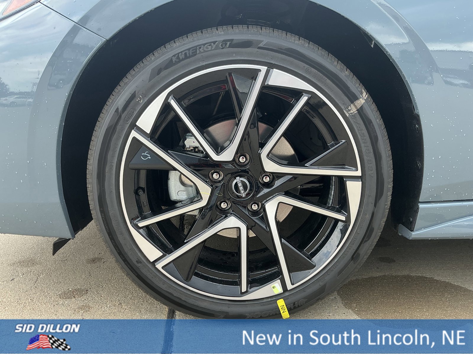 New 2025 Nissan Sentra SR w/ Trunk Package image 11