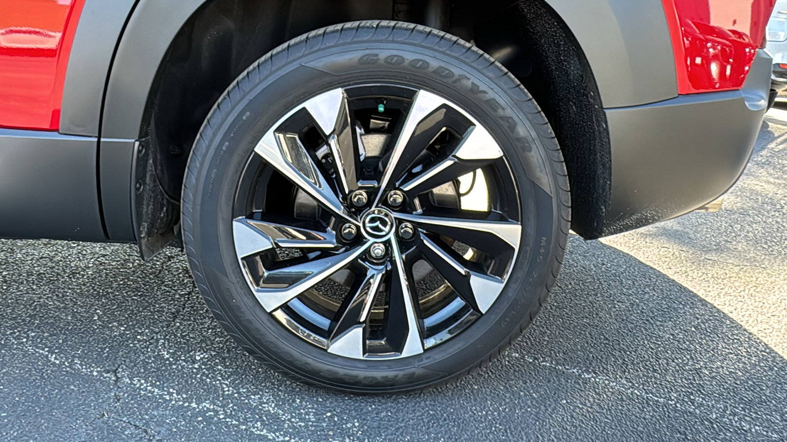 Certified 2025 MAZDA CX-50 2.5 Hybrid w/ Weather Package image 10