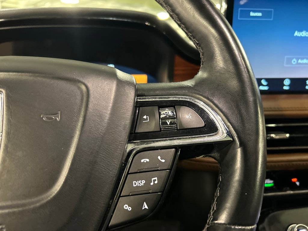 Used 2022 Lincoln Nautilus Reserve AWD/4WD image 14