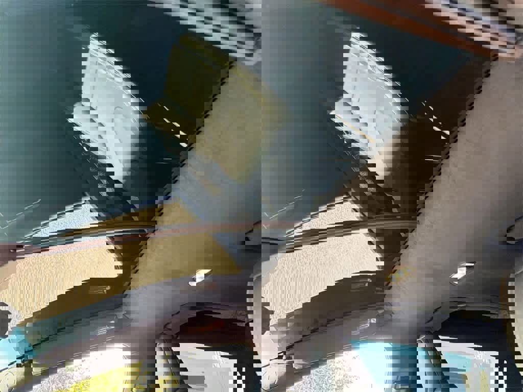 Used 2022 Tesla Model X Plaid image 11