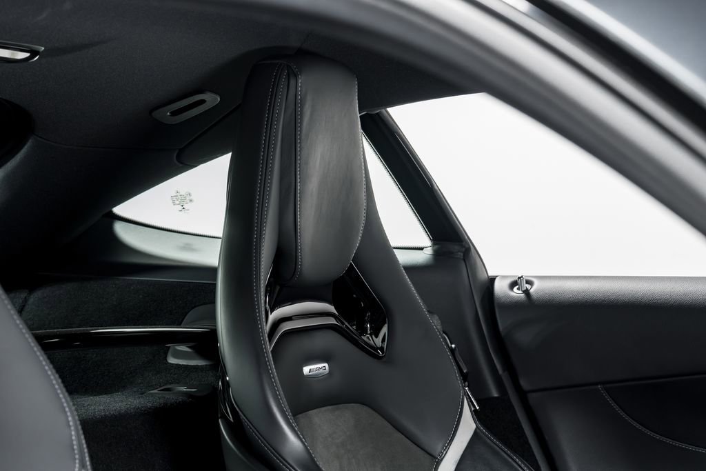 Used 2018 Mercedes-Benz AMG GT R image 29