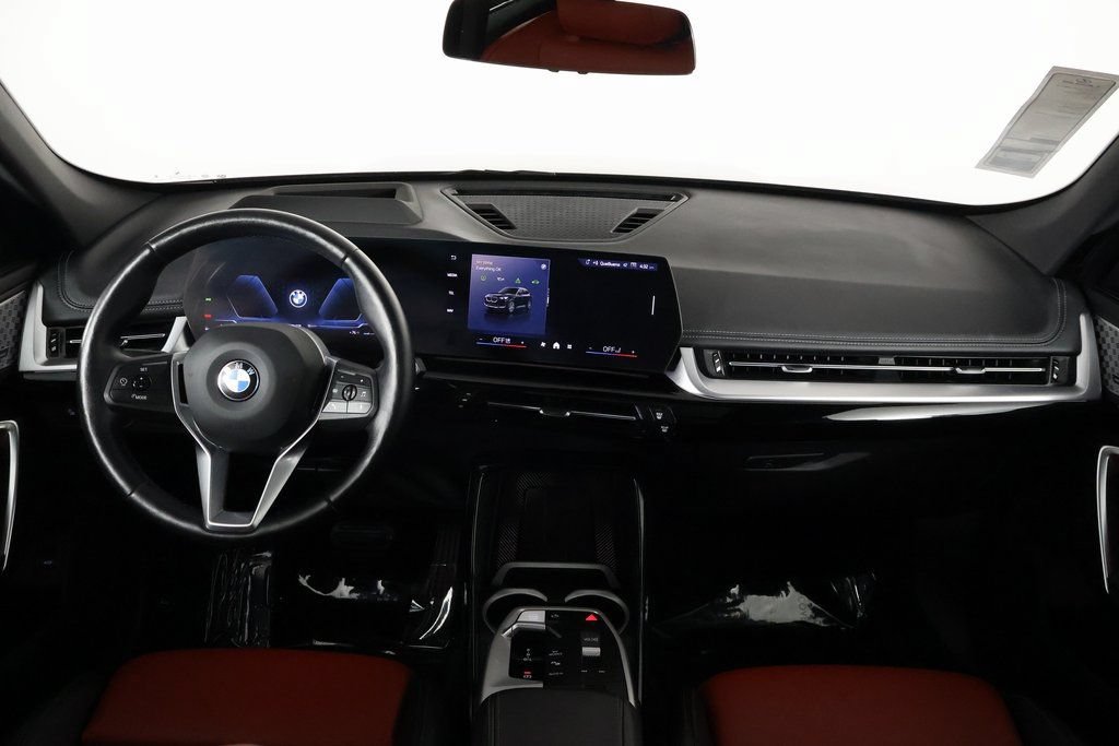 Used 2024 BMW X1 xDrive28i w/ Technology Package AWD/4WD image 8