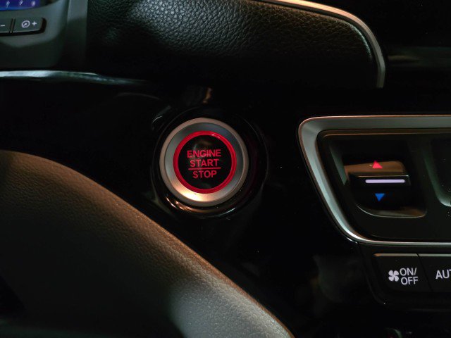 Used 2021 Honda Pilot Touring image 27