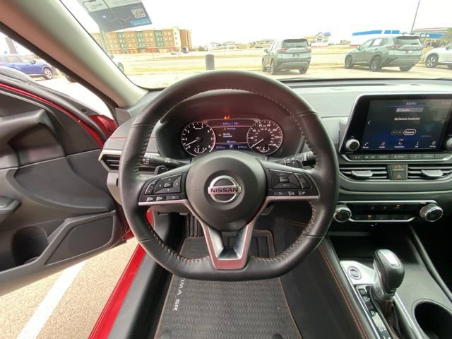 Certified 2022 Nissan Altima 2.5 SR image 15