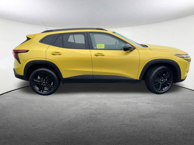 Used 2024 Chevrolet Trax ACTIV w/ Driver Confidence Package image 17