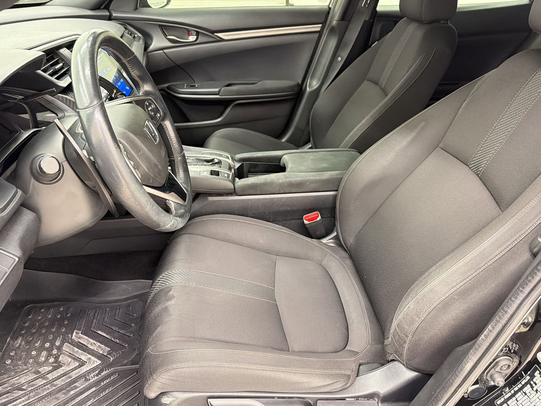 Used 2019 Honda Civic Sport image 5