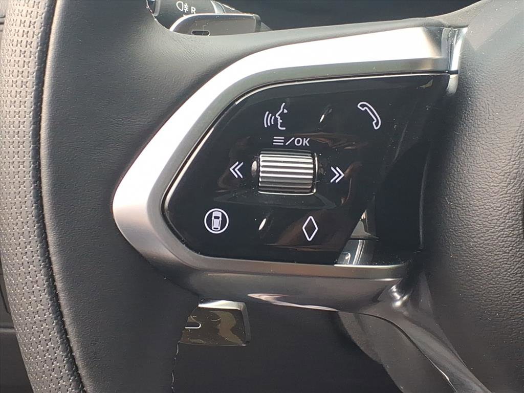 New 2026 Jaguar F-PACE SVR image 16