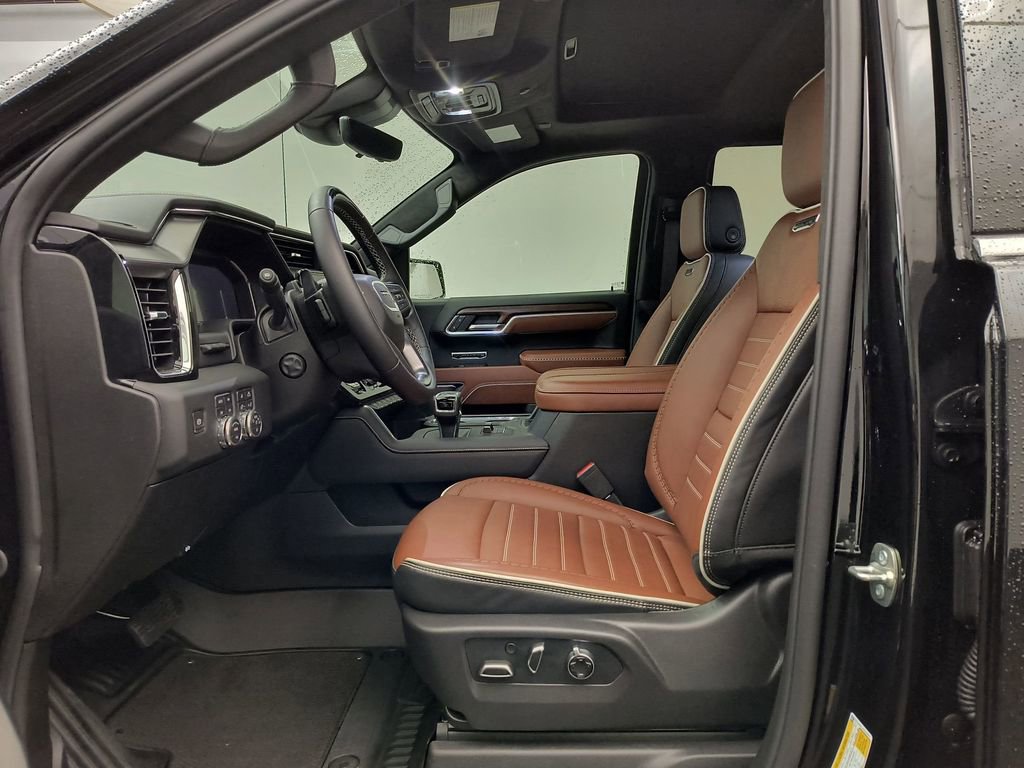 Used 2026 GMC Sierra 1500 Denali Ultimate image 5