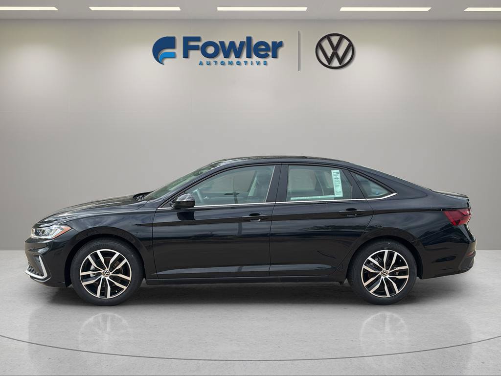New 2026 Volkswagen Jetta SE FWD image 4