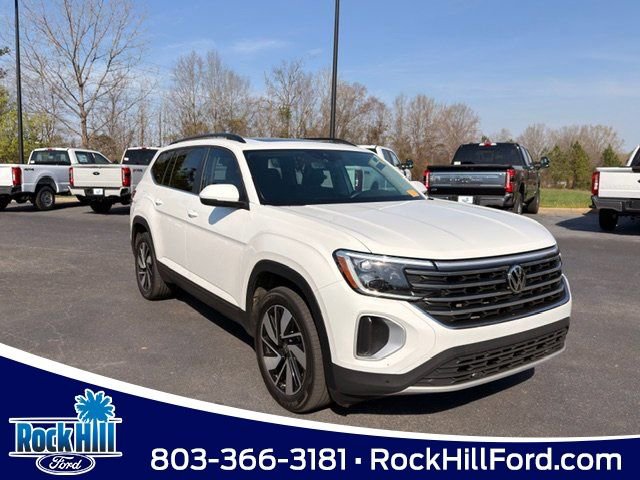 Used 2024 Volkswagen Atlas SE w/ Panoramic Sunroof Package