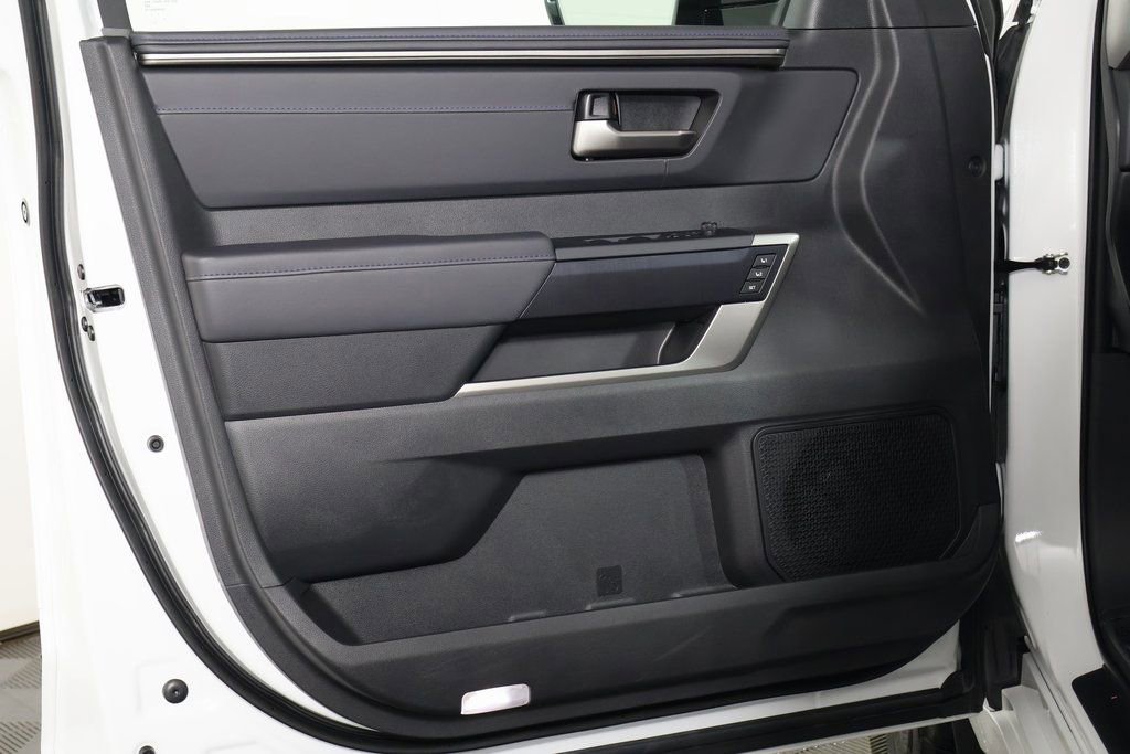 New 2026 Toyota Sequoia Platinum image 8