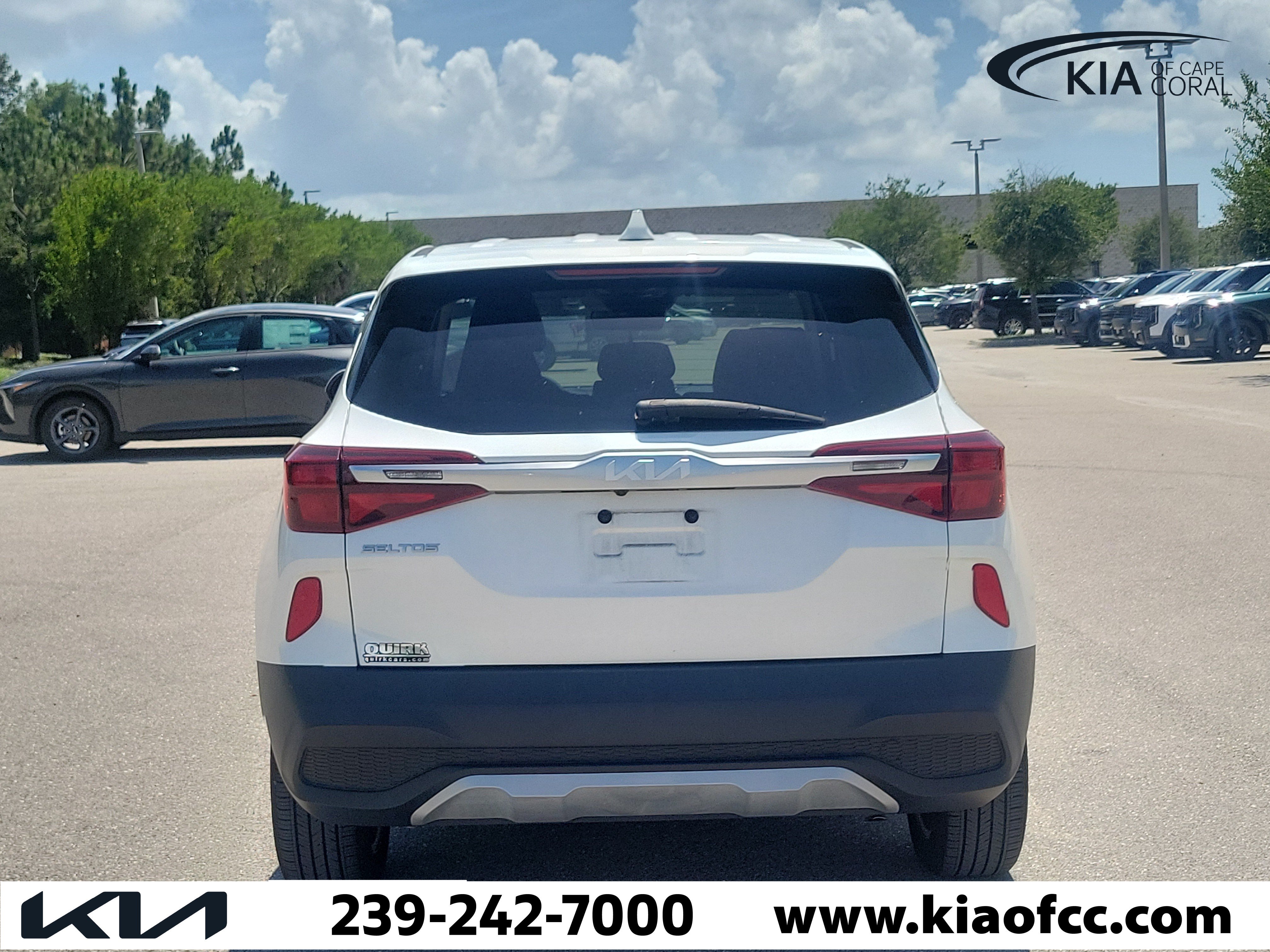 Used 2023 Kia Seltos LX AWD/4WD image 5