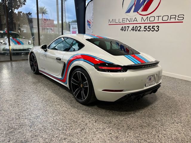 Used 2024 Porsche 718 Cayman GTS image 5