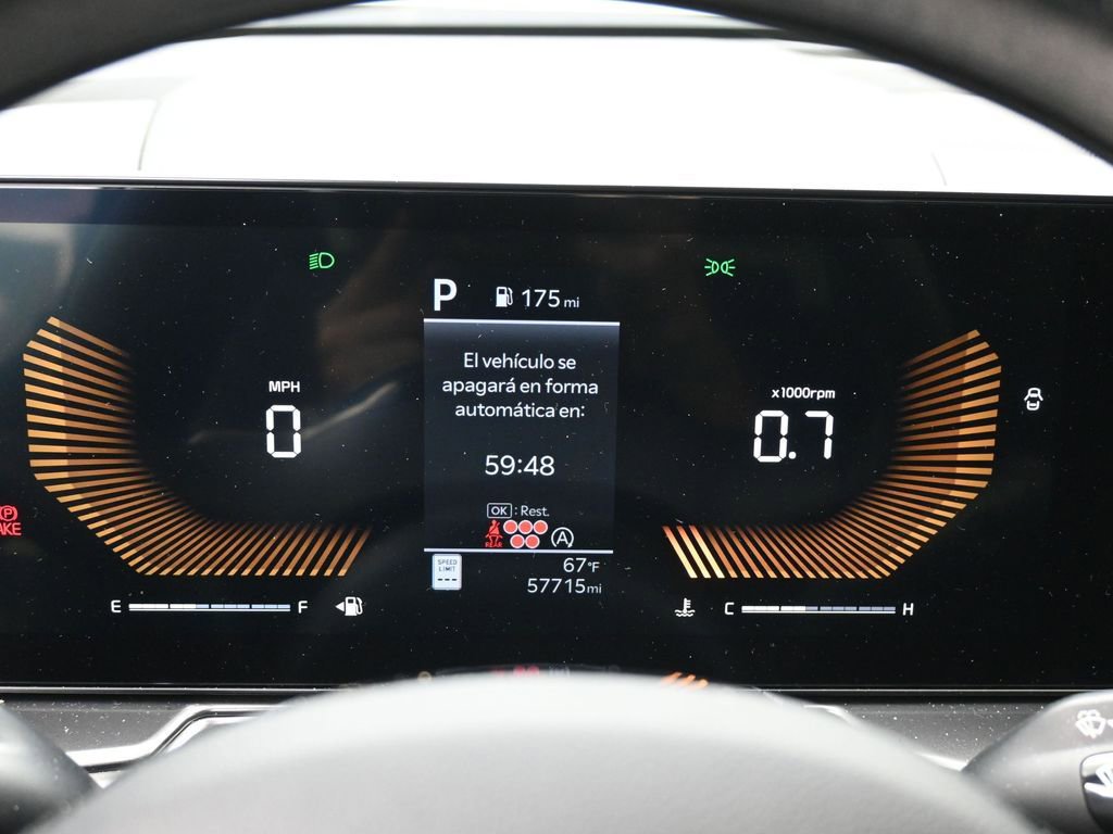 Used 2024 Kia Sorento LX image 10