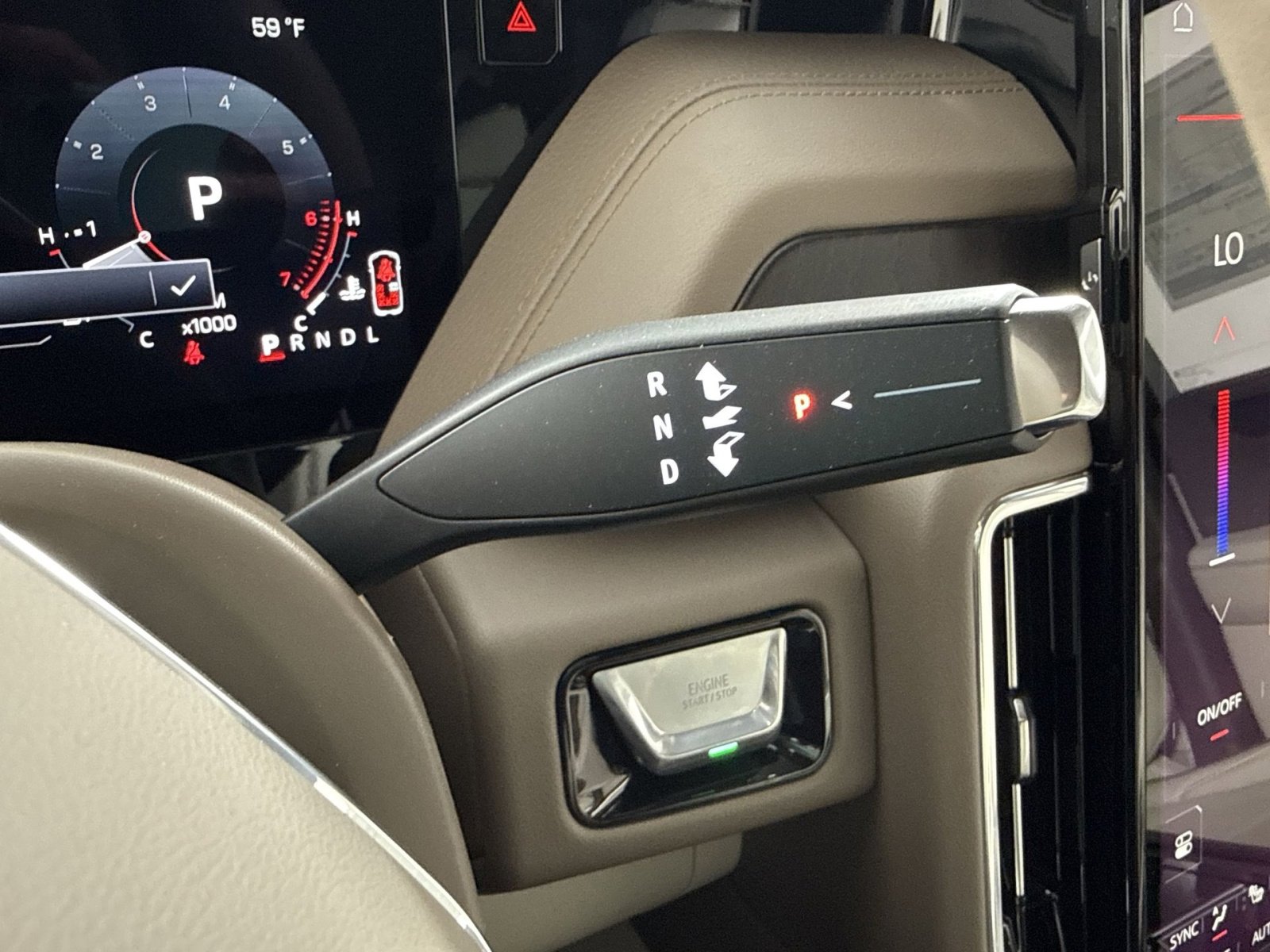 New 2026 GMC Yukon XL Denali w/ Denali Reserve Package image 22