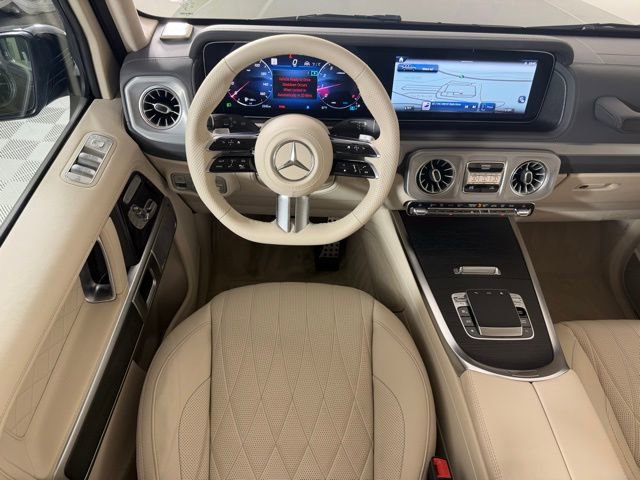 Used 2025 Mercedes-Benz G 550 image 11