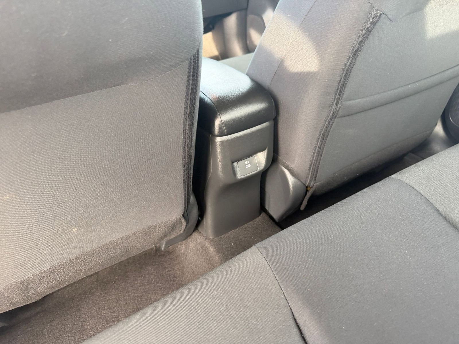 Used 2025 Nissan Versa SV FWD image 23