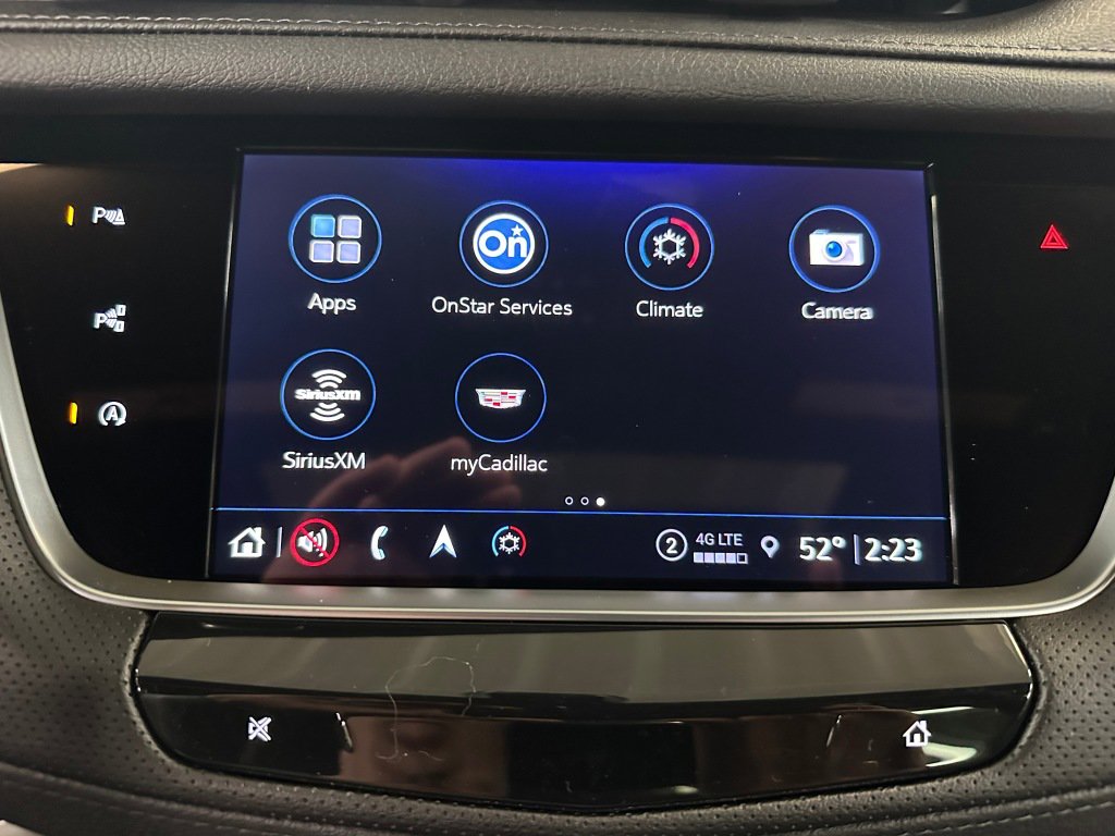 New 2026 Cadillac XT5 Premium Luxury w/ LPO, ONYX Package image 12