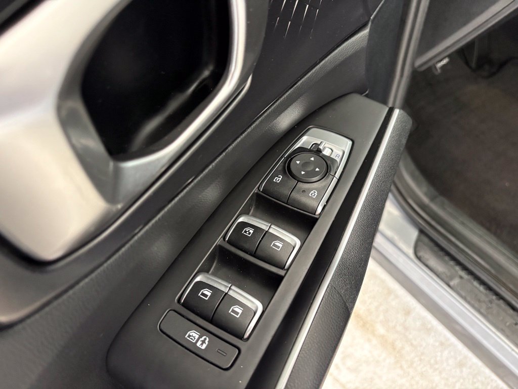 Used 2022 Kia Sorento S FWD image 27