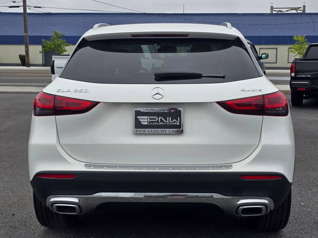 Used 2022 Mercedes-Benz GLA 250 4MATIC image 7
