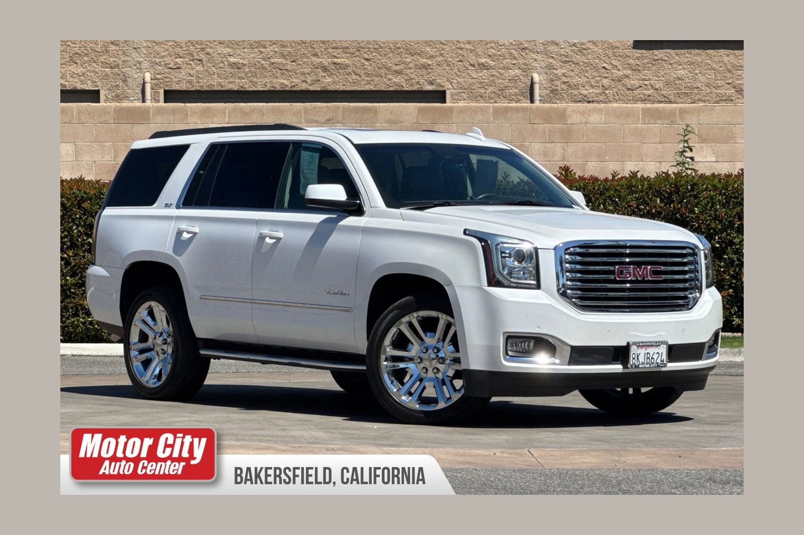Used 2019 GMC Yukon SLT w/ Premium Edition image 1