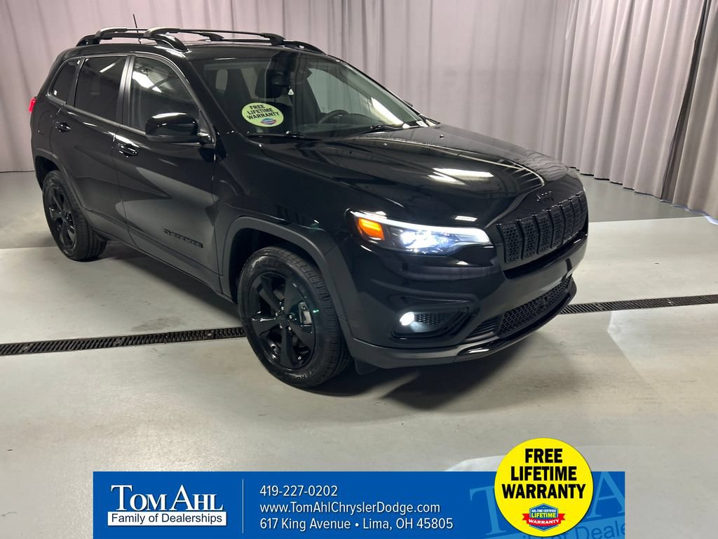 Used 2023 Jeep Cherokee Altitude Lux w/ Mopar Interior Package