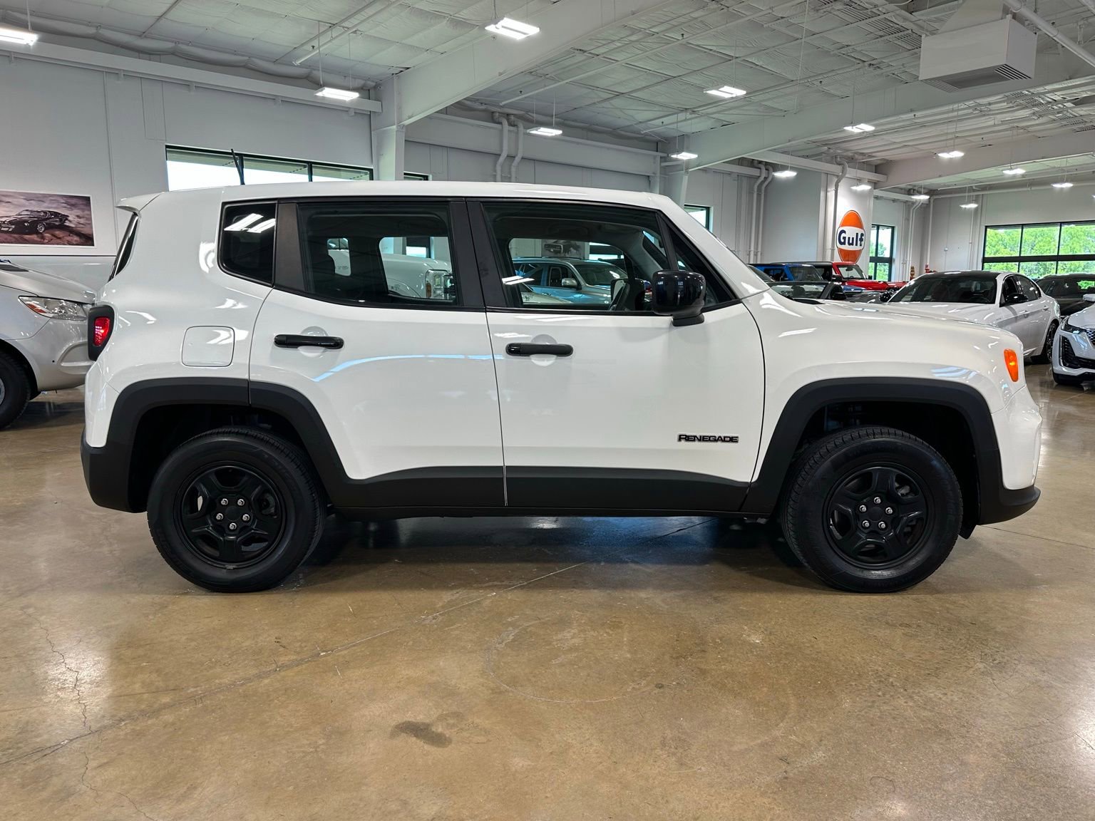 Used 2020 Jeep Renegade Sport image 9