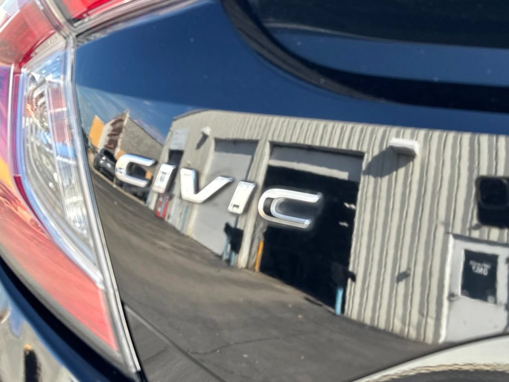 Used 2017 Honda Civic Sport Touring image 10
