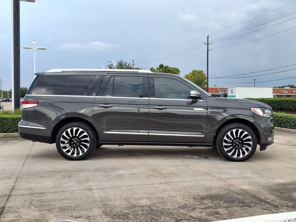 Certified 2024 Lincoln Navigator L Black Label AWD/4WD image 8