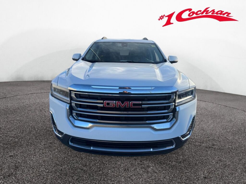 Used 2023 GMC Acadia SLE w/ Driver Convenience Package image 2