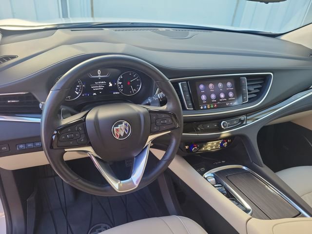 Used 2023 Buick Enclave Avenir w/ Avenir Technology Package image 15
