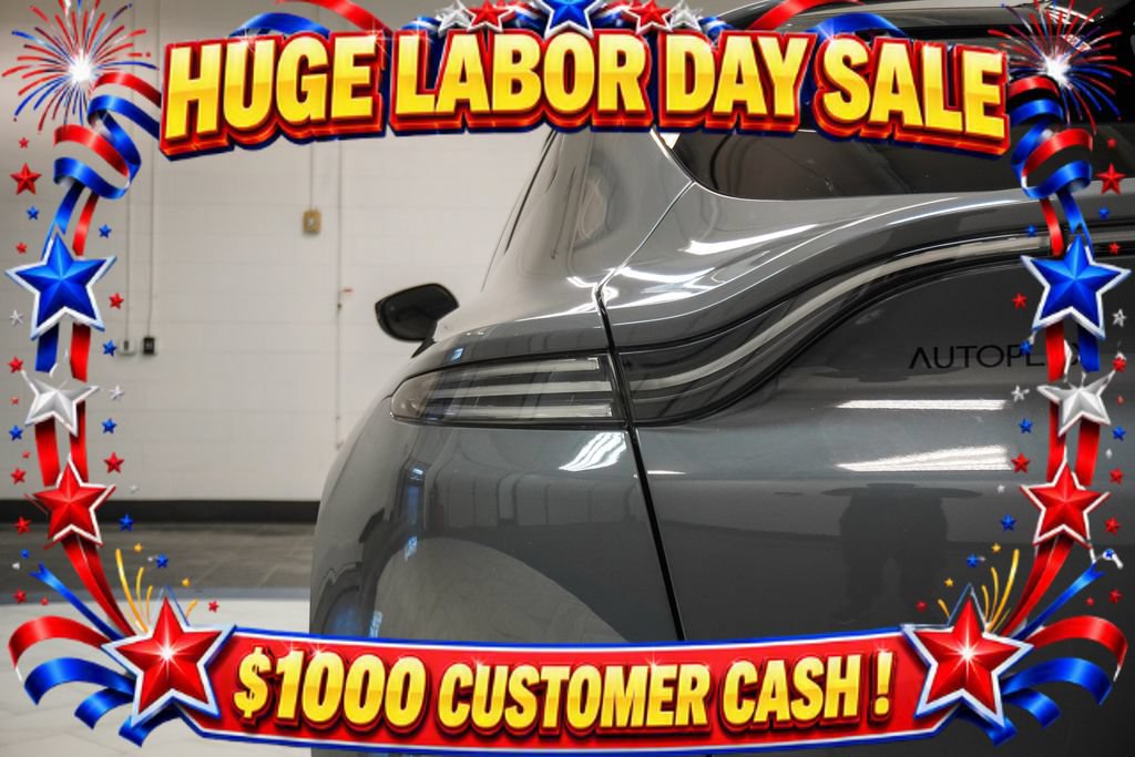 Used 2021 Aston Martin DBX AWD/4WD image 38