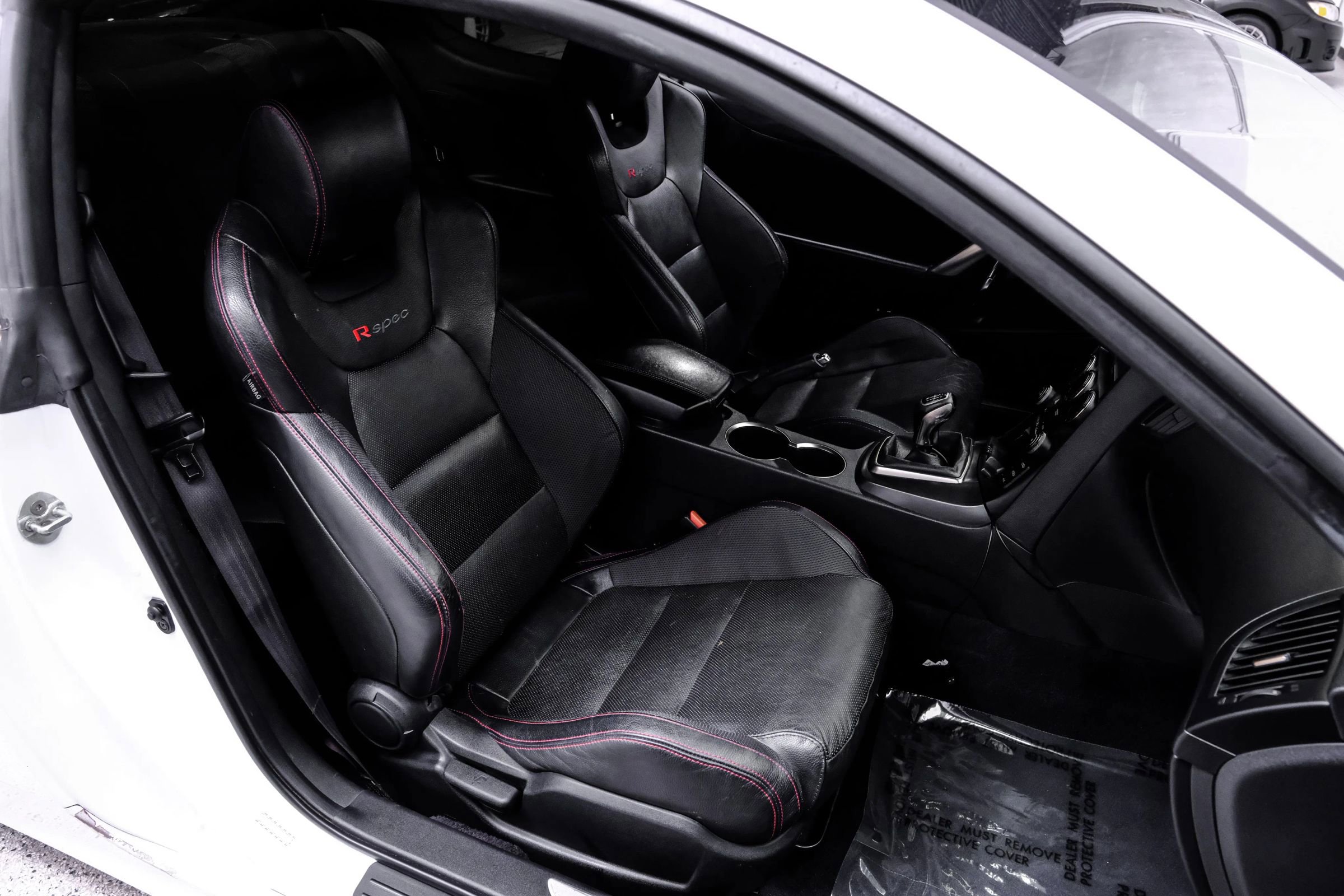 Used 2016 Hyundai Genesis Coupe 3.8 image 40