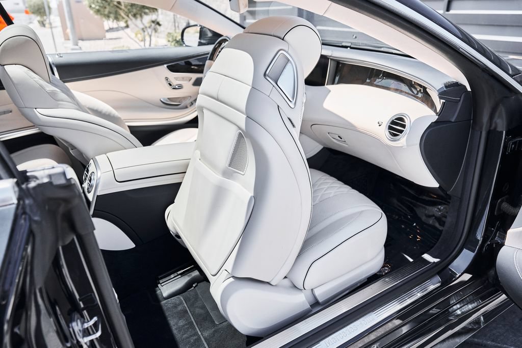 Used 2020 Mercedes-Benz S 560 4MATIC Coupe image 36