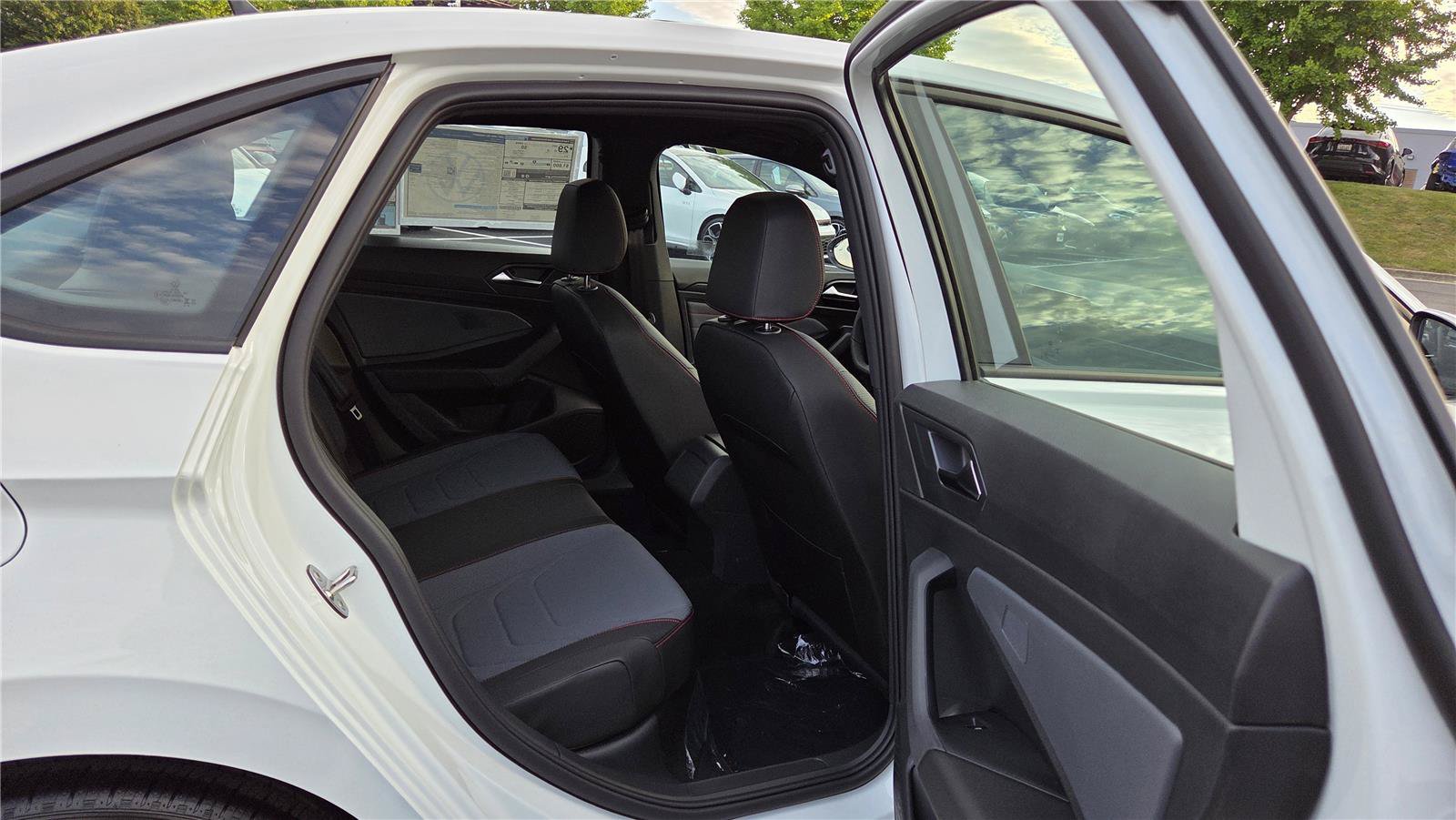 New 2027 Volkswagen Jetta GLI Autobahn FWD image 30