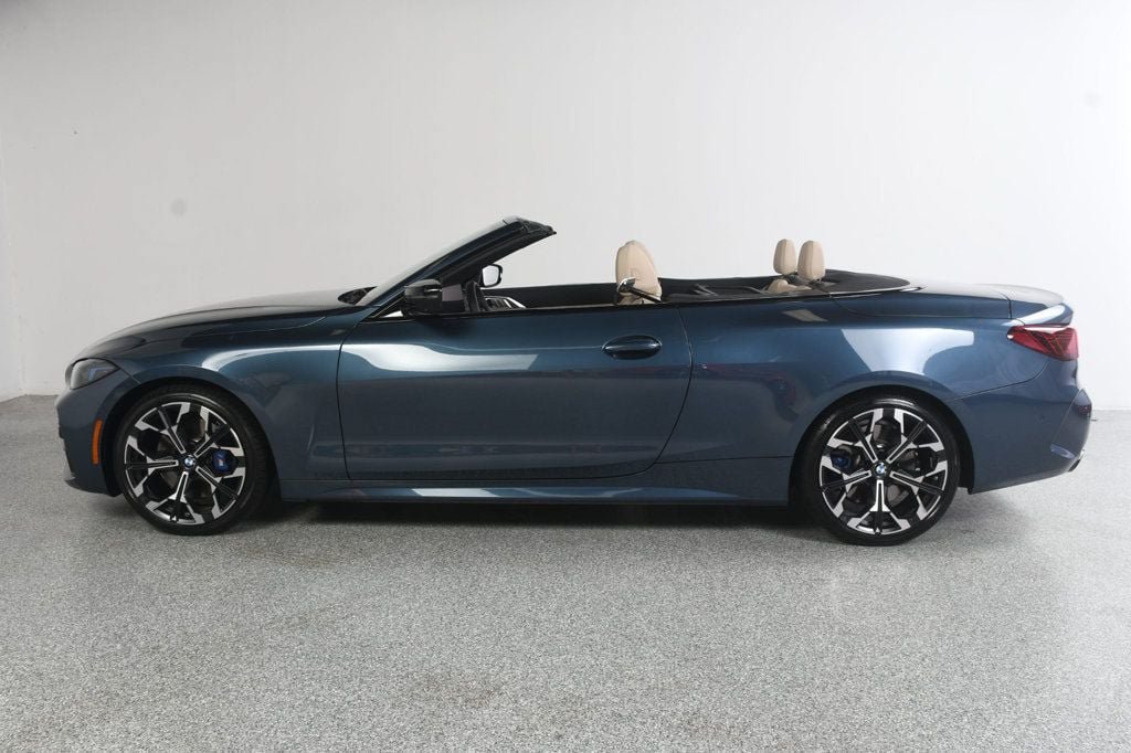 Used 2025 BMW M440i Convertible w/ Premium Package RWD image 16
