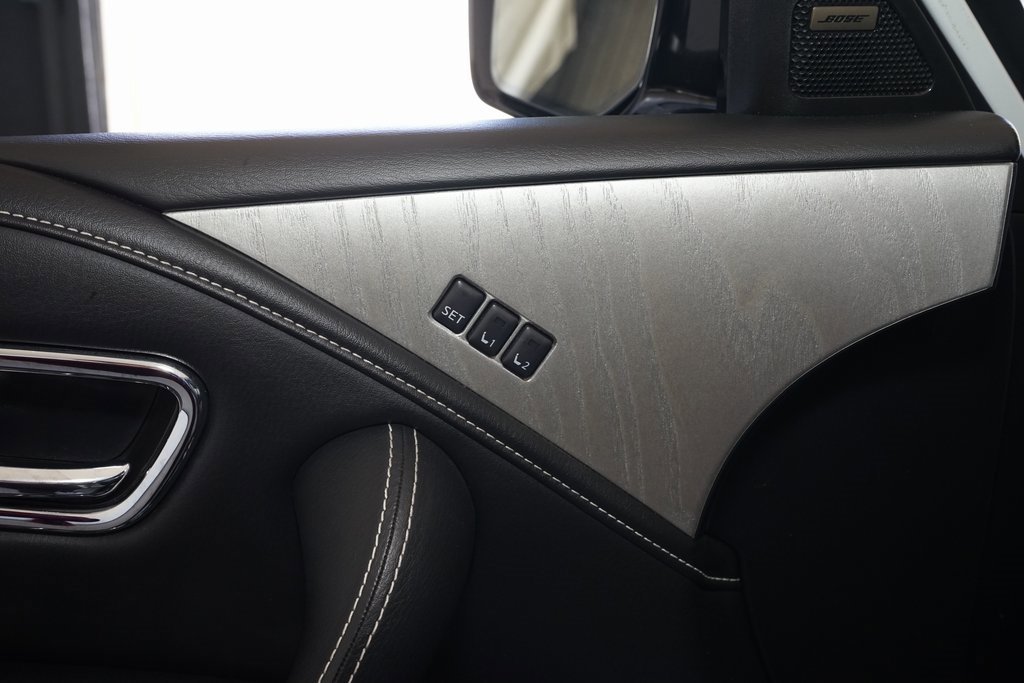 Used 2019 INFINITI QX80 Limited w/ All-Season Package image 26