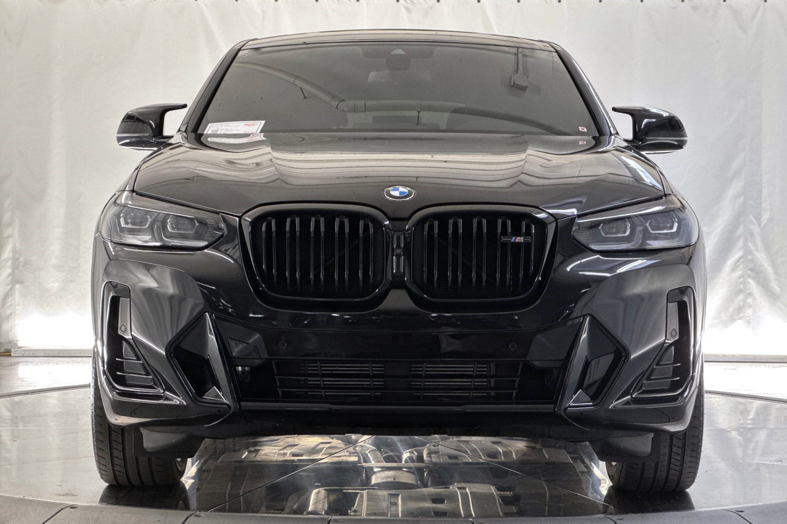 Certified 2025 BMW X4 M40i w/ Premium Package AWD/4WD image 5