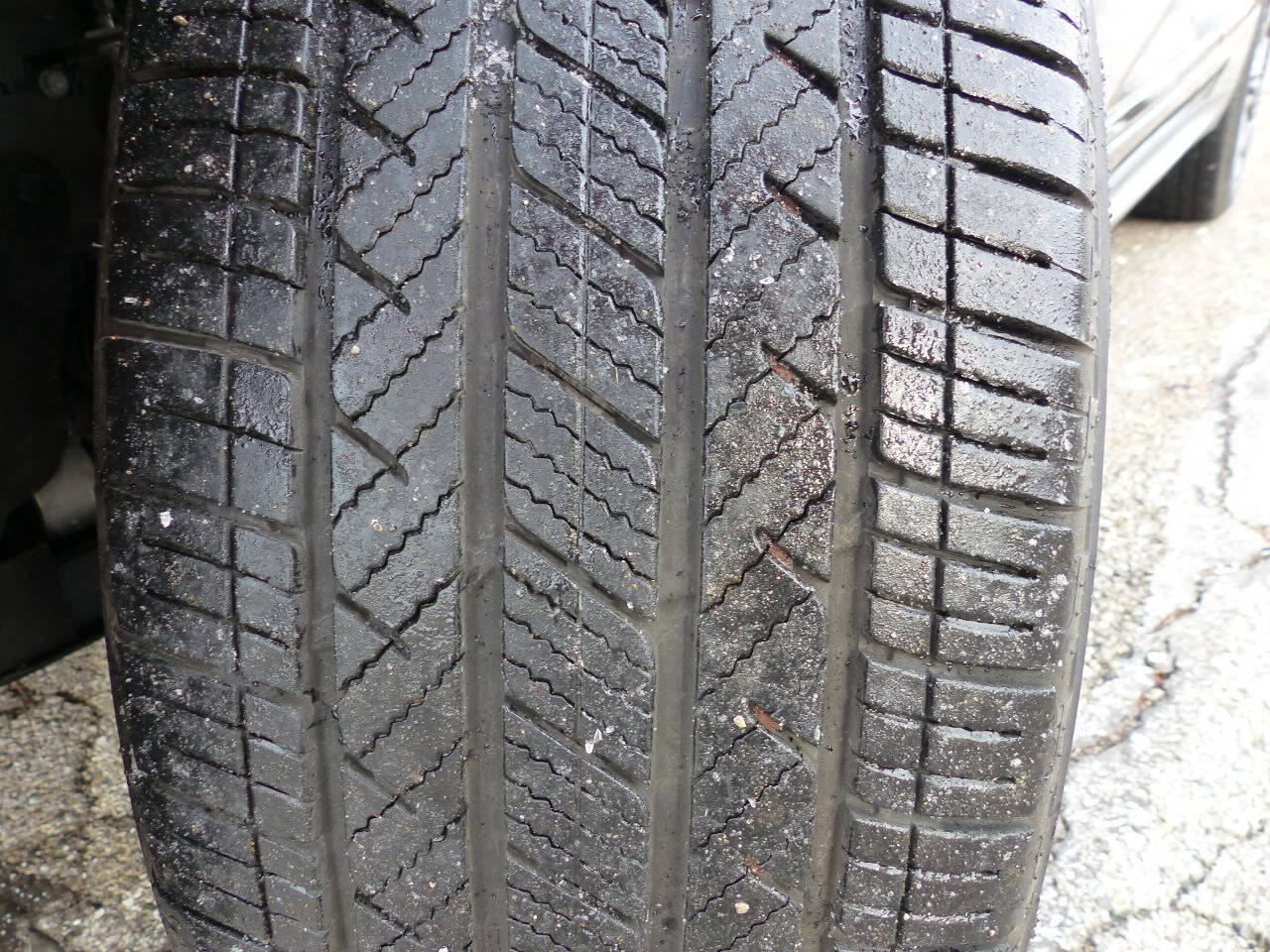 Used 2023 Acura MDX A-Spec image 15