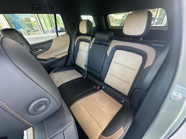 New 2026 Chevrolet Equinox ACTIV w/ Convenience Package III image 58