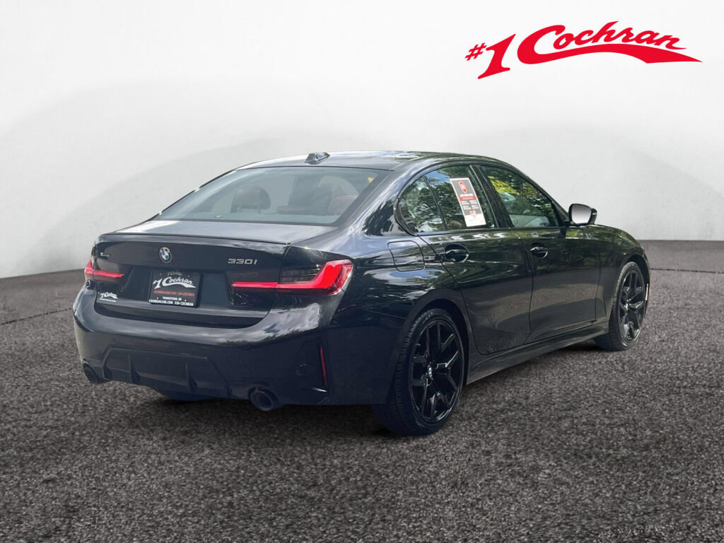 Used 2025 BMW 330i xDrive Sedan w/ M Sport Package AWD/4WD image 7